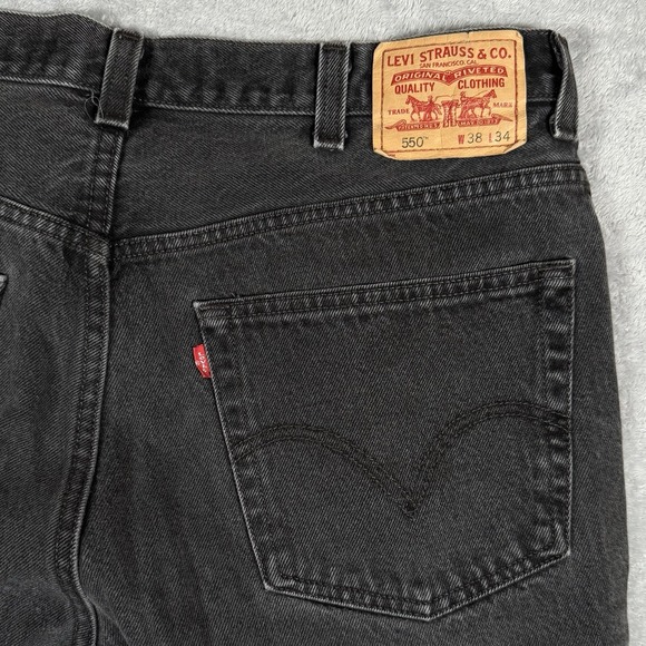Levis 550 Jeans Men 38x34 Relaxed Fit Straight Leg Dark Wash Black Denim Skater - Picture 6 of 14